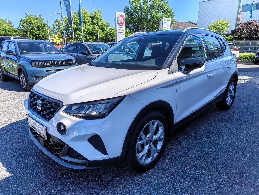 Fahrzeugabbildung SEAT Arona FR 1.0 TSI + SHZ + wenig Kilometer