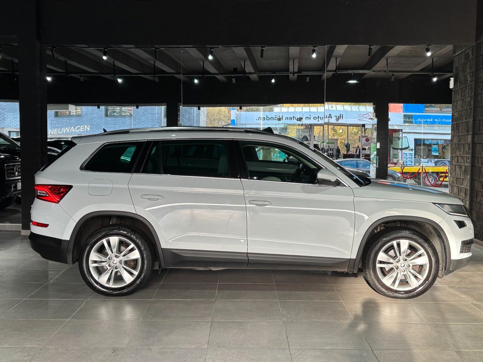 Fahrzeugabbildung SKODA Kodiaq Style 4x4 *Panorama*Kamera*ACC*SHZ