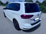 Volkswagen Touran 2.0 TDI SCR, 190 PS, DSG Highline 7 Sitze - Volkswagen Gebrauchtwagen in Ingolstadt