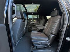 CHEVROLET Suburban High Country 6.2l V8 MY26
