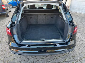 Audi A4 - 12