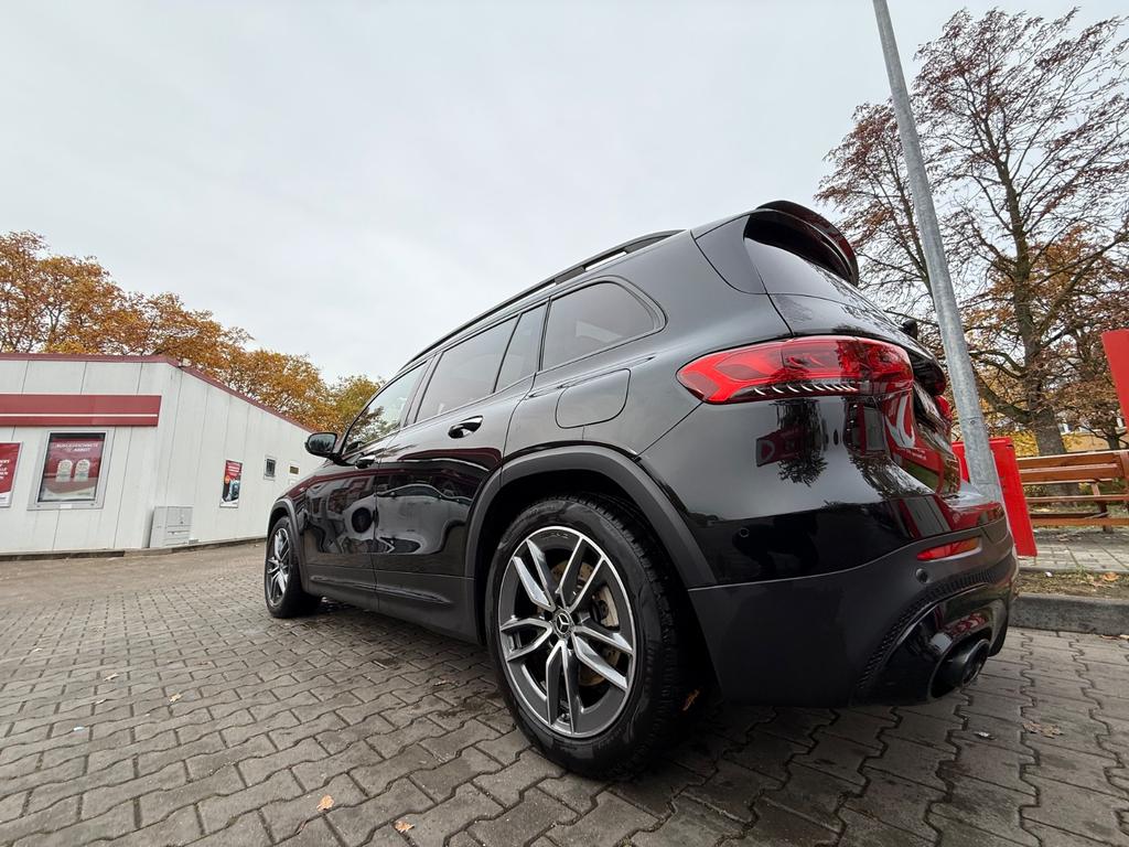 Mercedes-Benz GLB 35 AMG