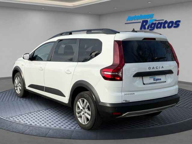 Fahrzeugabbildung Dacia Jogger 1.0 TCe 110 Comfort Klimaanlage, Einparkh