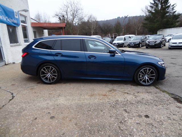 Fahrzeugabbildung BMW 330d xDrive Sport Line/Virtual/AHK/Kam/Leder/1.H