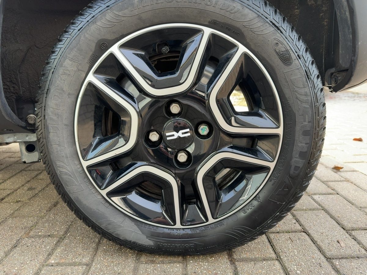 Dacia Spring - Bild 12