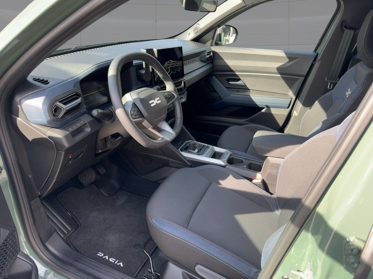 Fahrzeugabbildung Dacia Duster III Hybrid 140 Journey