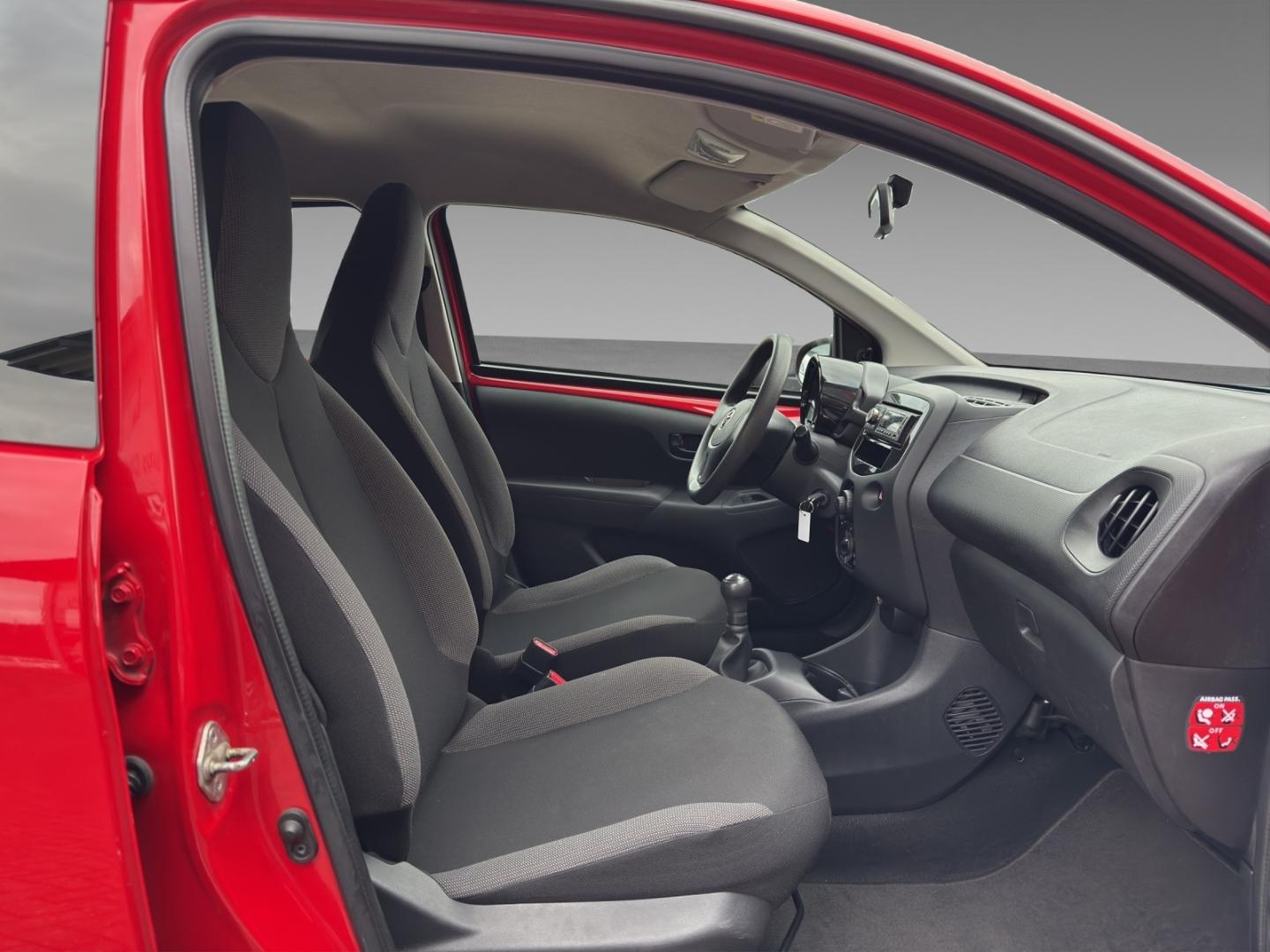 Toyota Aygo X 1.0 WKR bis zu 15 Garantie Klima Radio ZV