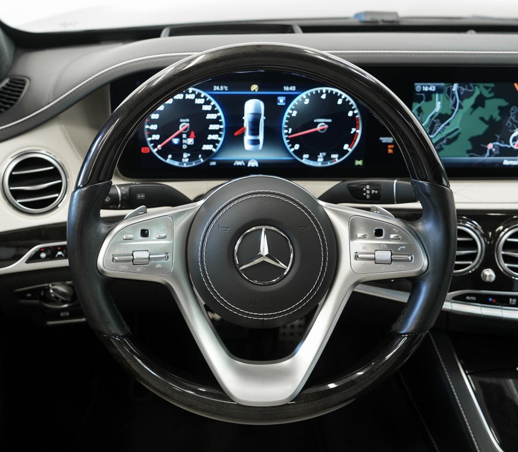 Mercedes Benz S 560