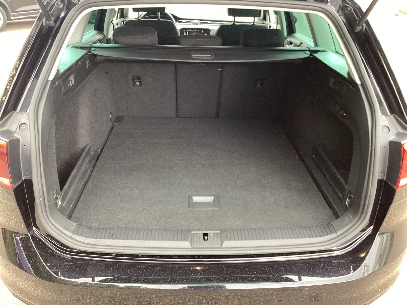 Volkswagen Passat Variant - Bild 15