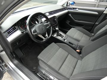 Volkswagen Passat Variant - 7