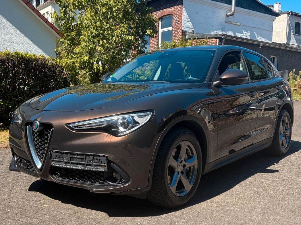 Alfa Romeo Stelvio Super