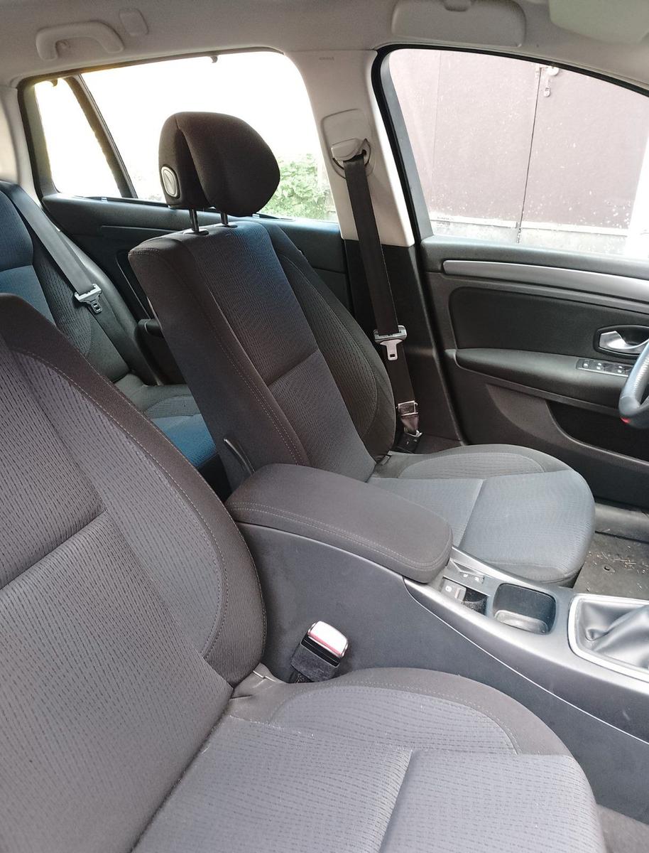 Renault Laguna 2008 — photo 6