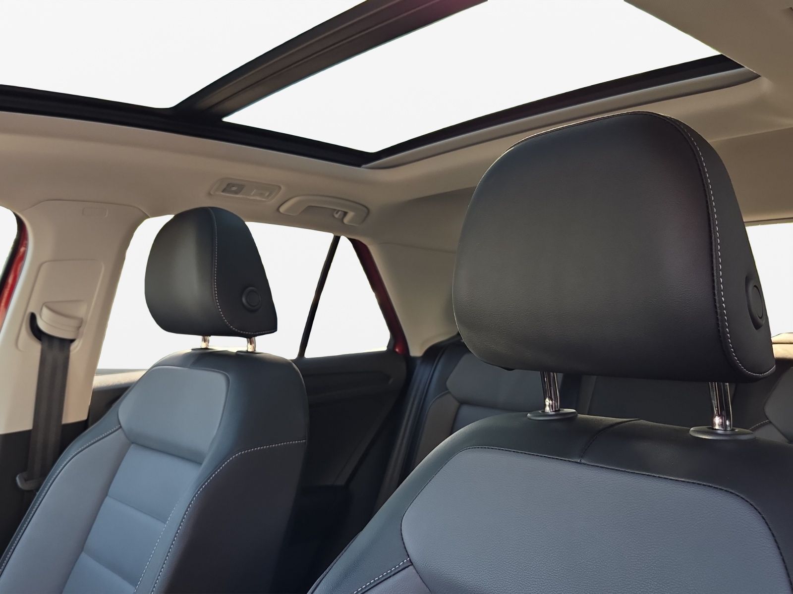 Volkswagen T-Roc - Bild 13