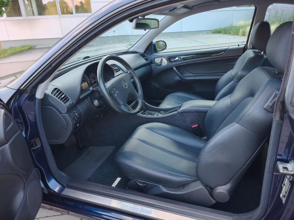 Mercedes-Benz CLK 200