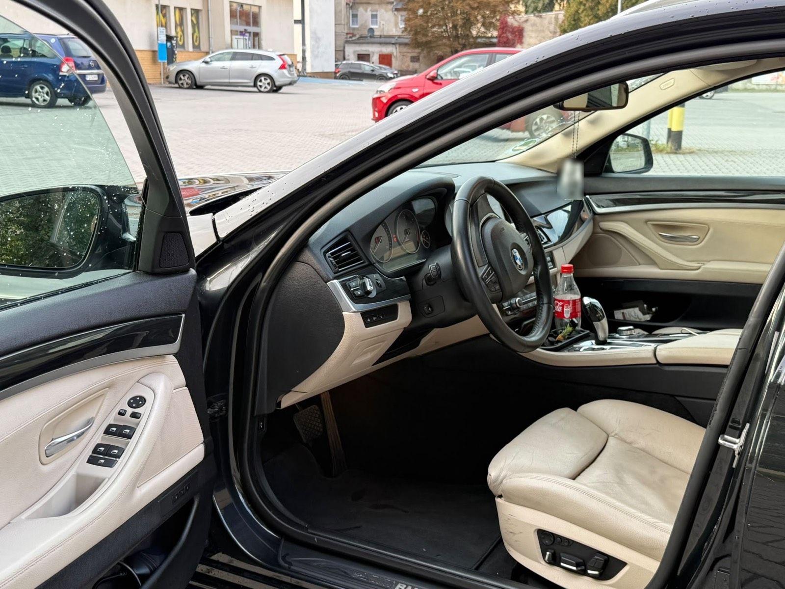 Mercedes-Benz ML350 2011 — photo 15