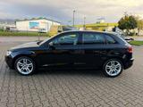 Audi A3 Sportback 2.0 TDI Ambition *Xenon*PDC*AHK*ACC - Audi A3 mit Diesel-Antrieb: Limousine