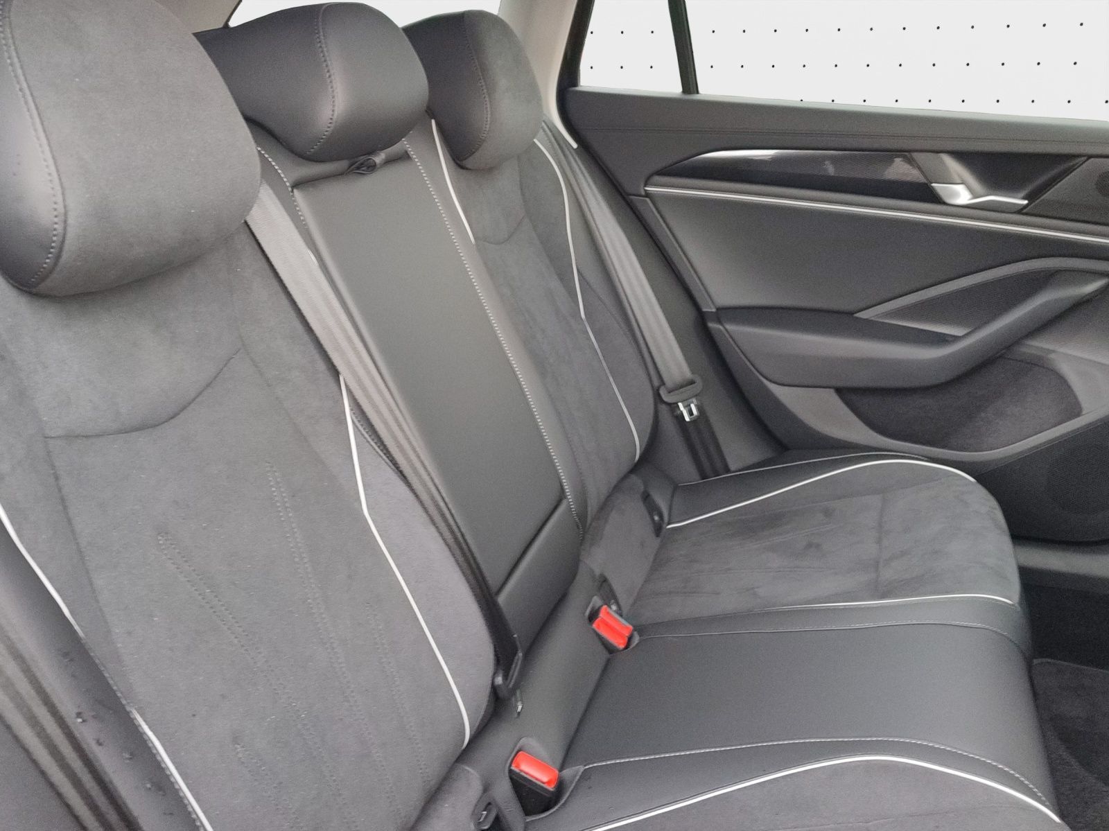 Volkswagen Passat Variant - Bild 20