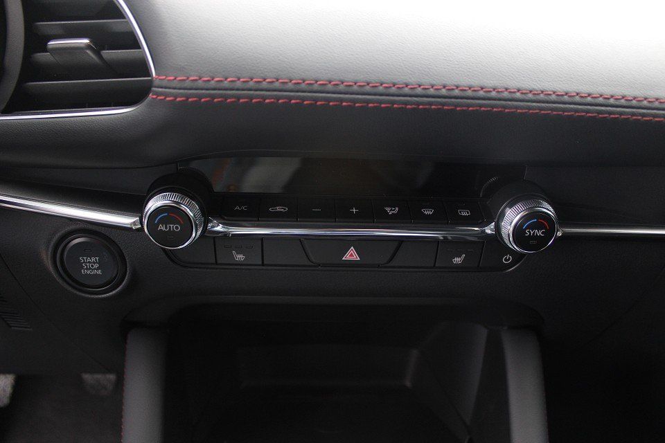 Fahrzeugabbildung Mazda 3 2025 M-Hybrid Homura G-140 *Juni-Aktion* NAVI