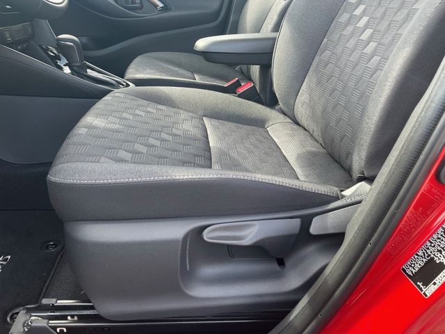 Toyota Yaris 1.5 Hybrid Teamplayer *2xPDC*BLIS*SHZ*
