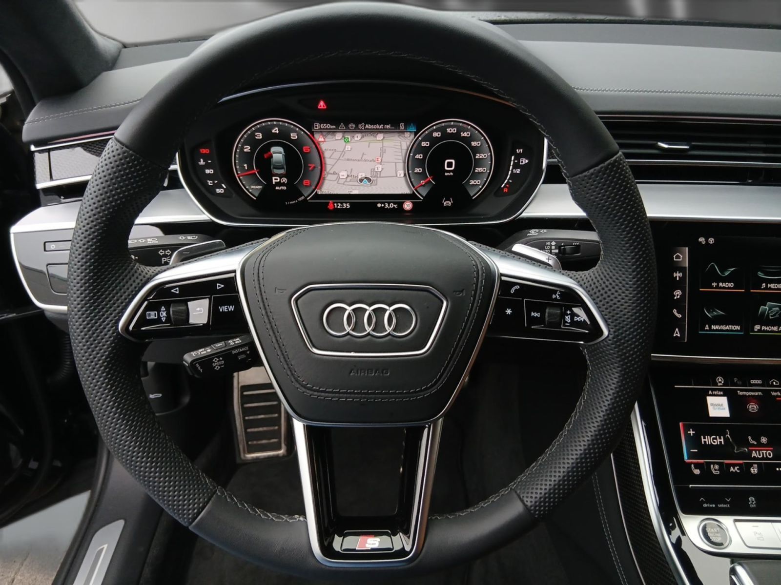Audi A8 - Bild 13