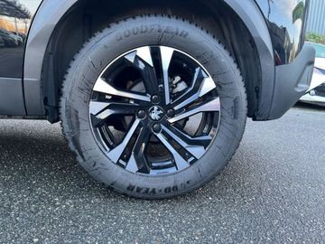 Peugeot 2008 PureTech 100 Stop&Start Allure Pack