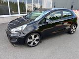 Kia Rio 1.4 CRDi Spirit - Kia Rio von privat
