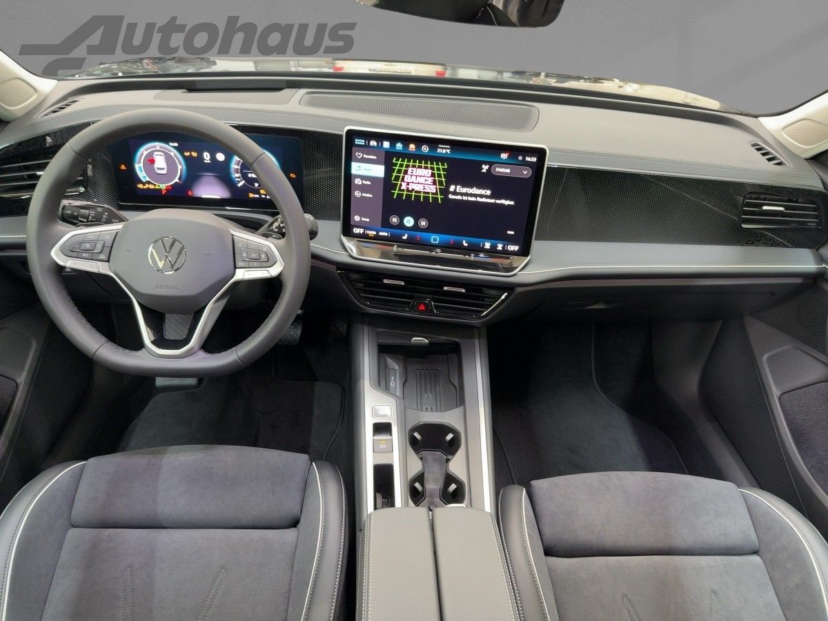 Volkswagen Passat Variant - Bild 10