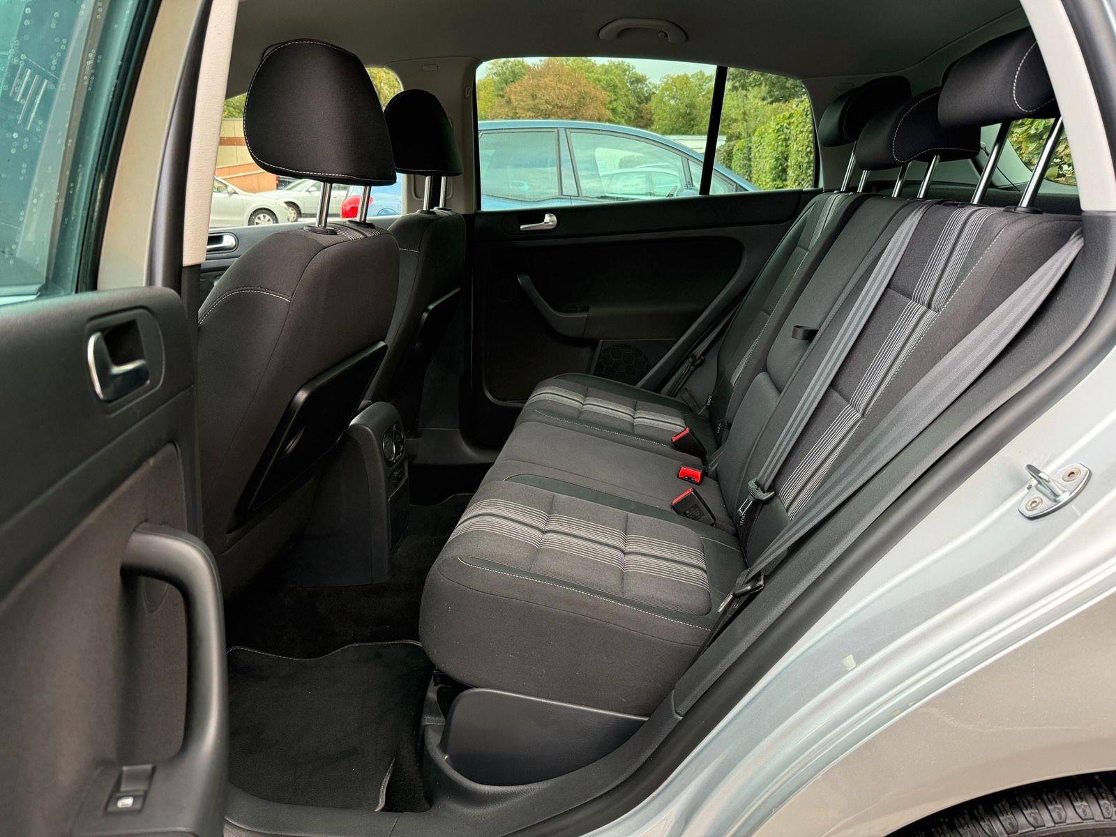 Volkswagen Golf 2012 — photo 12