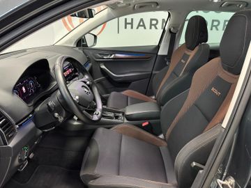 Skoda Karoq Scout 1.5 AHK*Panodach*Kamera*