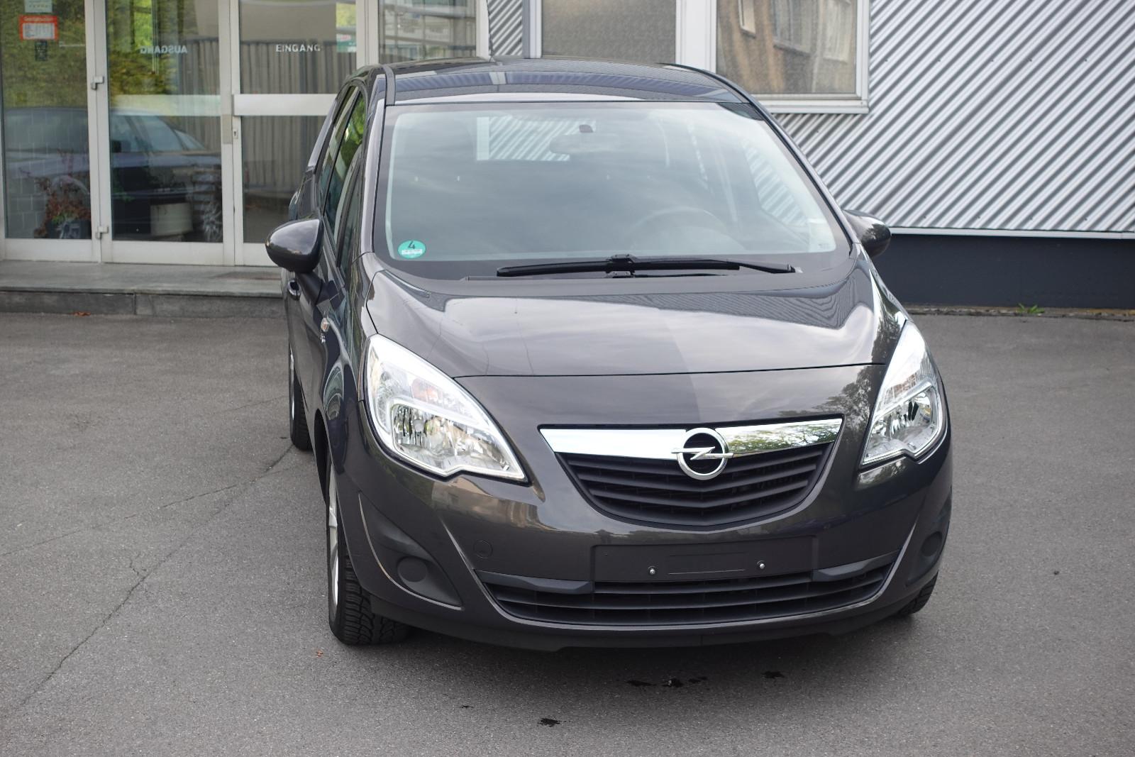 Opel Meriva B Active Automatik Klimaautomatik 49tKm!