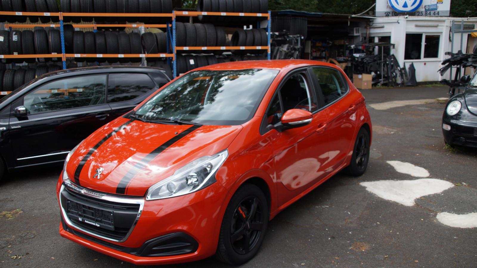 Peugeot 208 Active  Super Sauber  SZ1 Tüv Neu