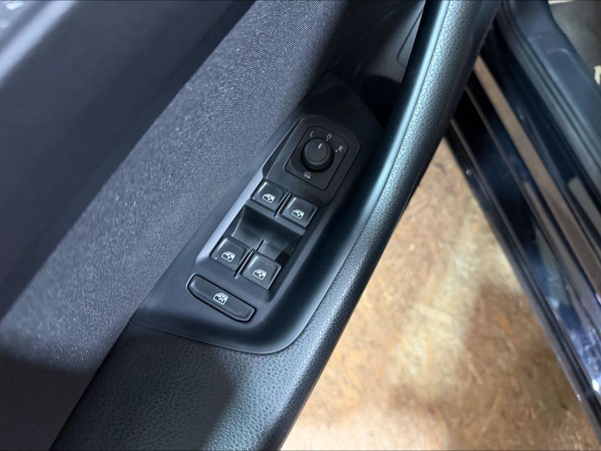Volkswagen Passat PassatVariantBusiness 2.0TDI DSG/CAM/el.HECK/AHK, миниатюра 13