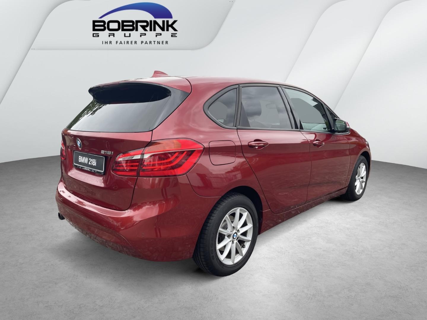 BMW 218 Active Tourer i Mehrzonenklima Fahrerprofil 