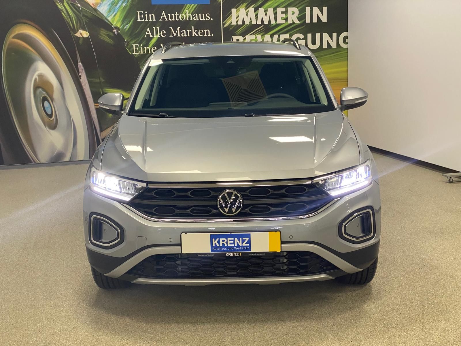 Fahrzeugabbildung Volkswagen Golf Variant 2.0 16V T FSI R BMT/Start-Stopp 4Mo