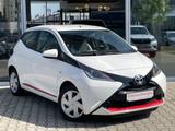 Toyota Aygo x-Play *Standheizung* - Toyota in Augsburg