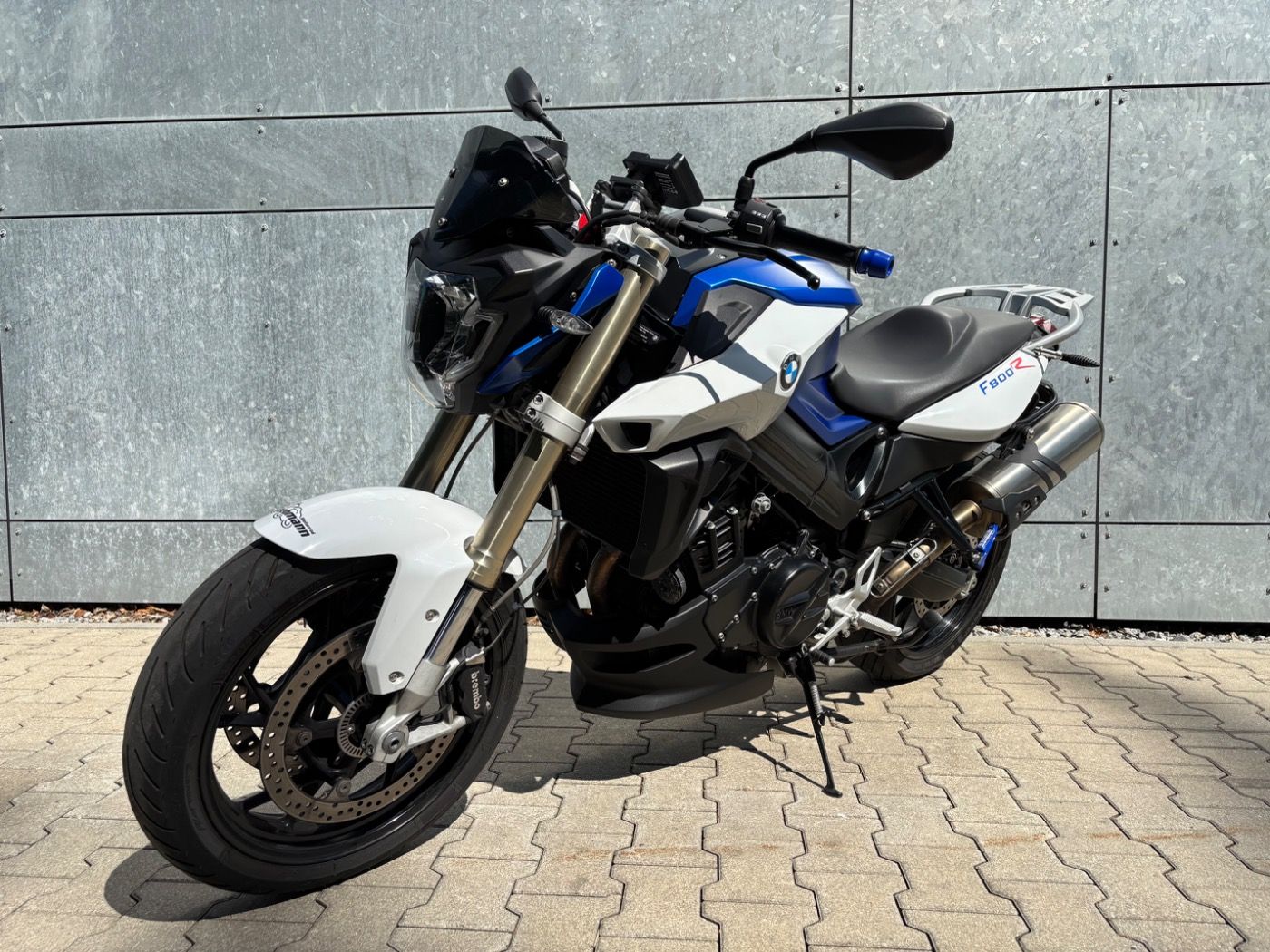 Fahrzeugabbildung BMW F 800 R Touren- und Dynamikpaket