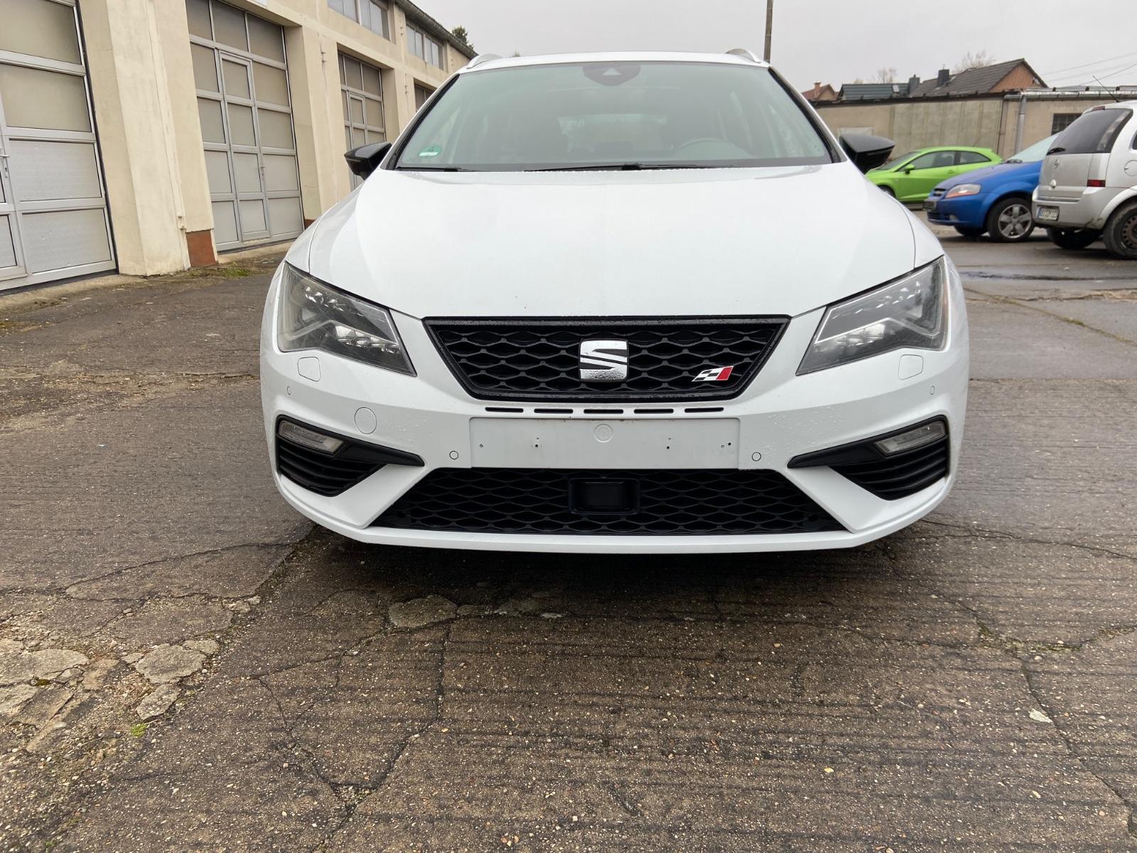 Seat Leon 2.0 TSI CUPRA 300 DSG 4Drive