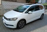 Volkswagen Touran 2.0 TDI SCR UNITED 7Sitzer/Pano/AHK/NAVI