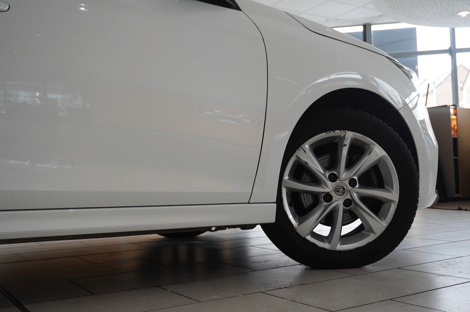 Fahrzeugabbildung Opel Corsa F 1.2T ELEGANCE NAVI/LED/KAMERA/VIRT./DAB+