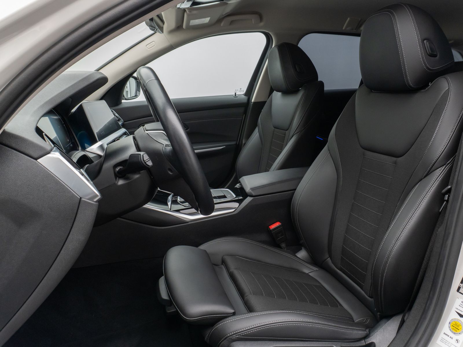 Fahrzeugabbildung BMW 320d SportLine DAB PDC Geschwindigkeitsreg Sport