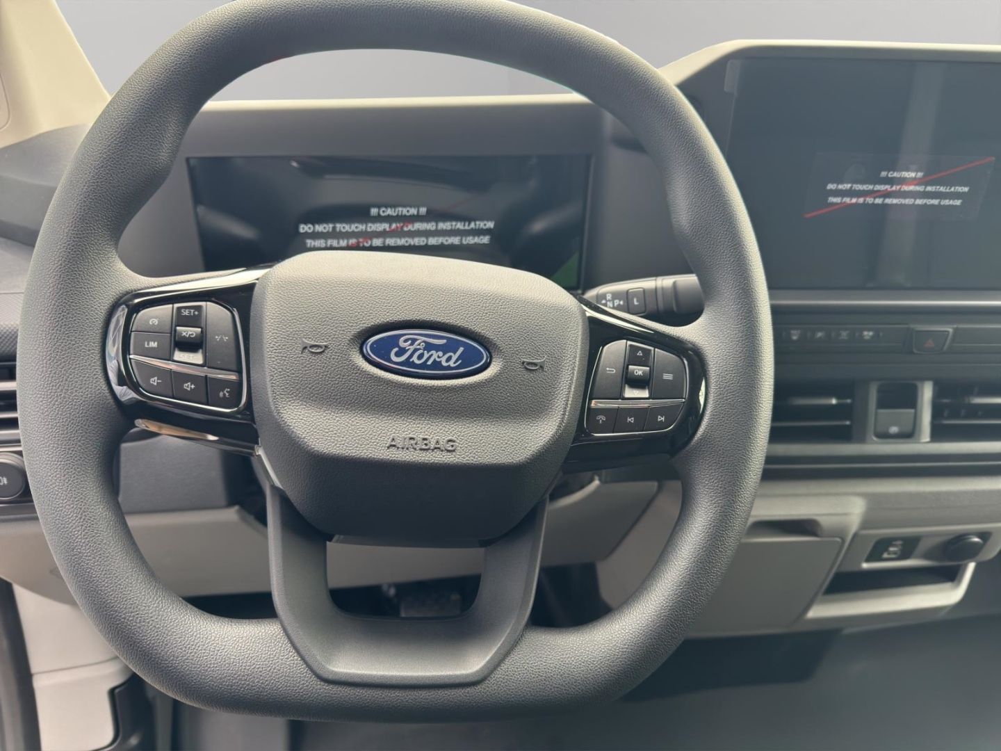 Fahrzeugabbildung Ford Transit Custom Kasten E 320 L1 Trend RWD Navi LE