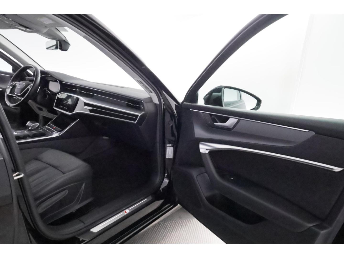 Audi A6 45TFSI quattro Avant S-tronic S Line+LED+NAVI
