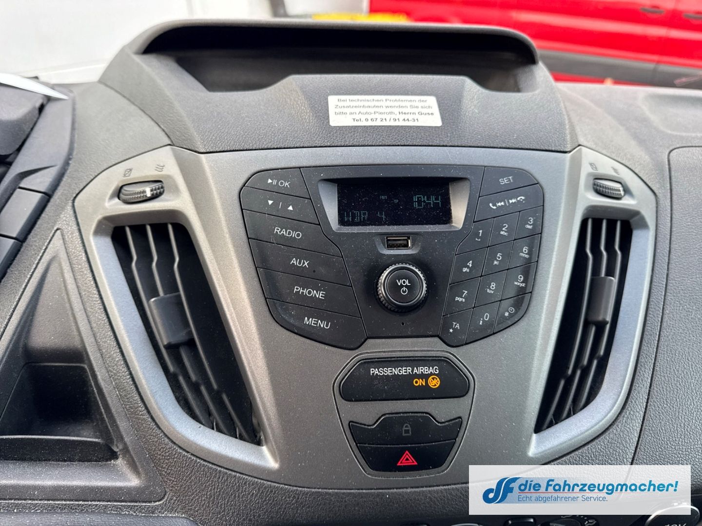 Fahrzeugabbildung Ford Transit Custom Tourneo 300 L1 *2016 *EXPORT