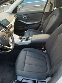 BMW 318 - 8