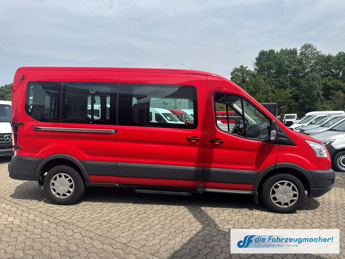 Fahrzeugabbildung Ford Transit Kombi 350 L3 Klima, Standheizung Trend *