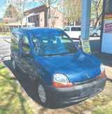 Renault Kangoo mit Rollstuhlrampe - Renault Kangoo aus 1999