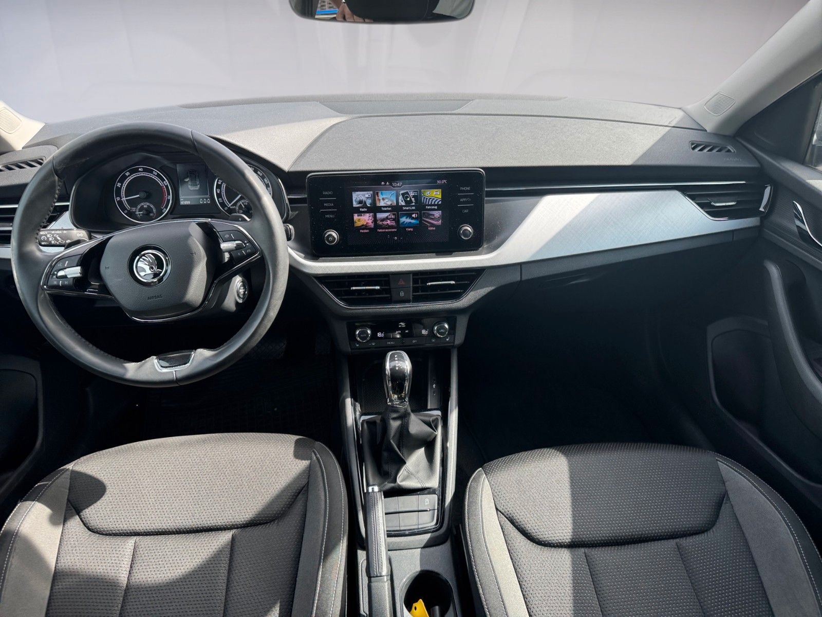 Fahrzeugabbildung SKODA Kamiq Tour 1.5 TSI