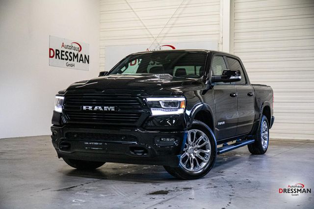 Dodge RAM 5.7 V8 4X4 Laramie Crew Cab LED AHK LPG PANO