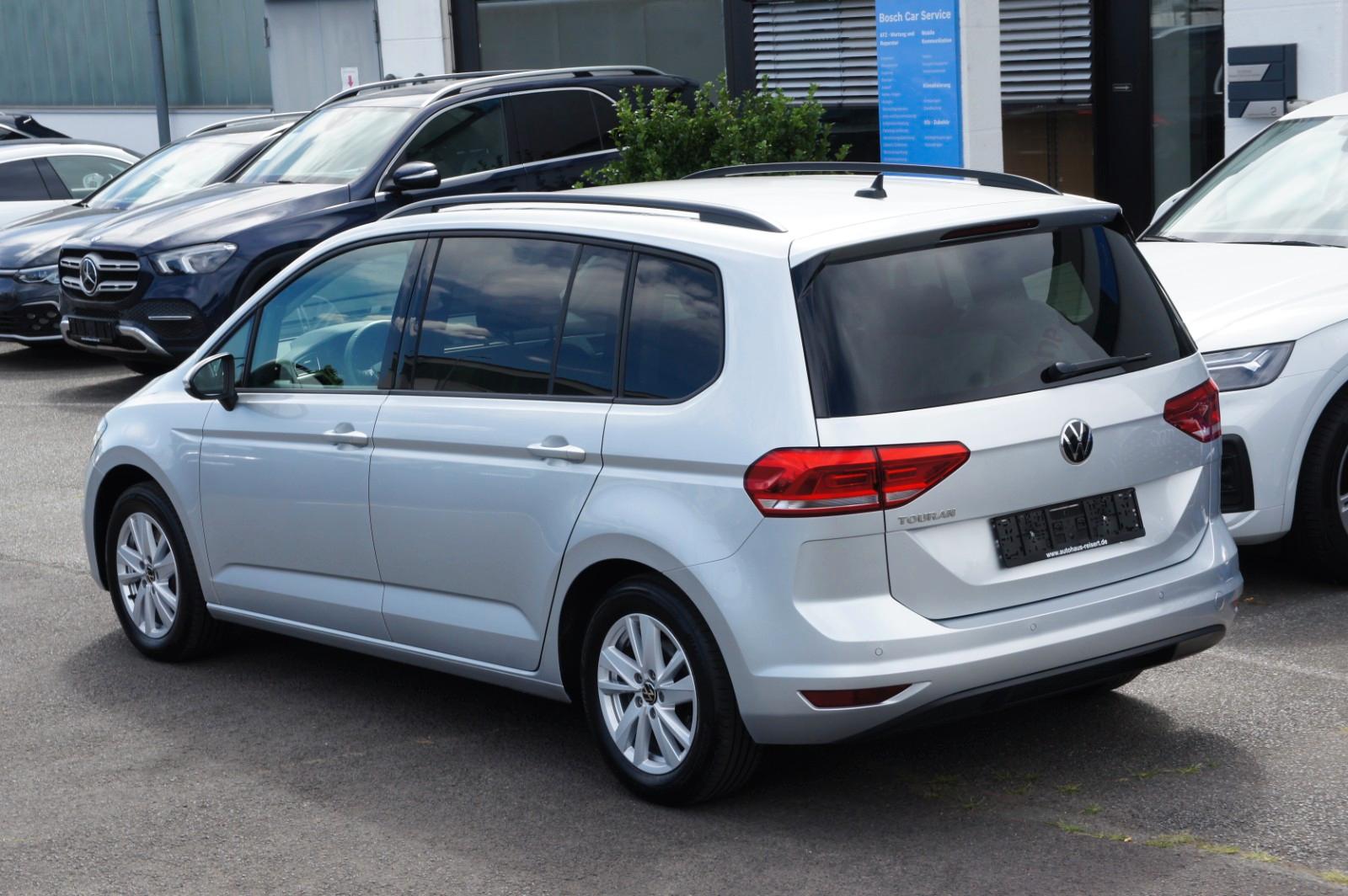 Volkswagen Touran Comfortline*NAVI*SITZHZG*PDC*APPCONNECT*, миниатюра 3