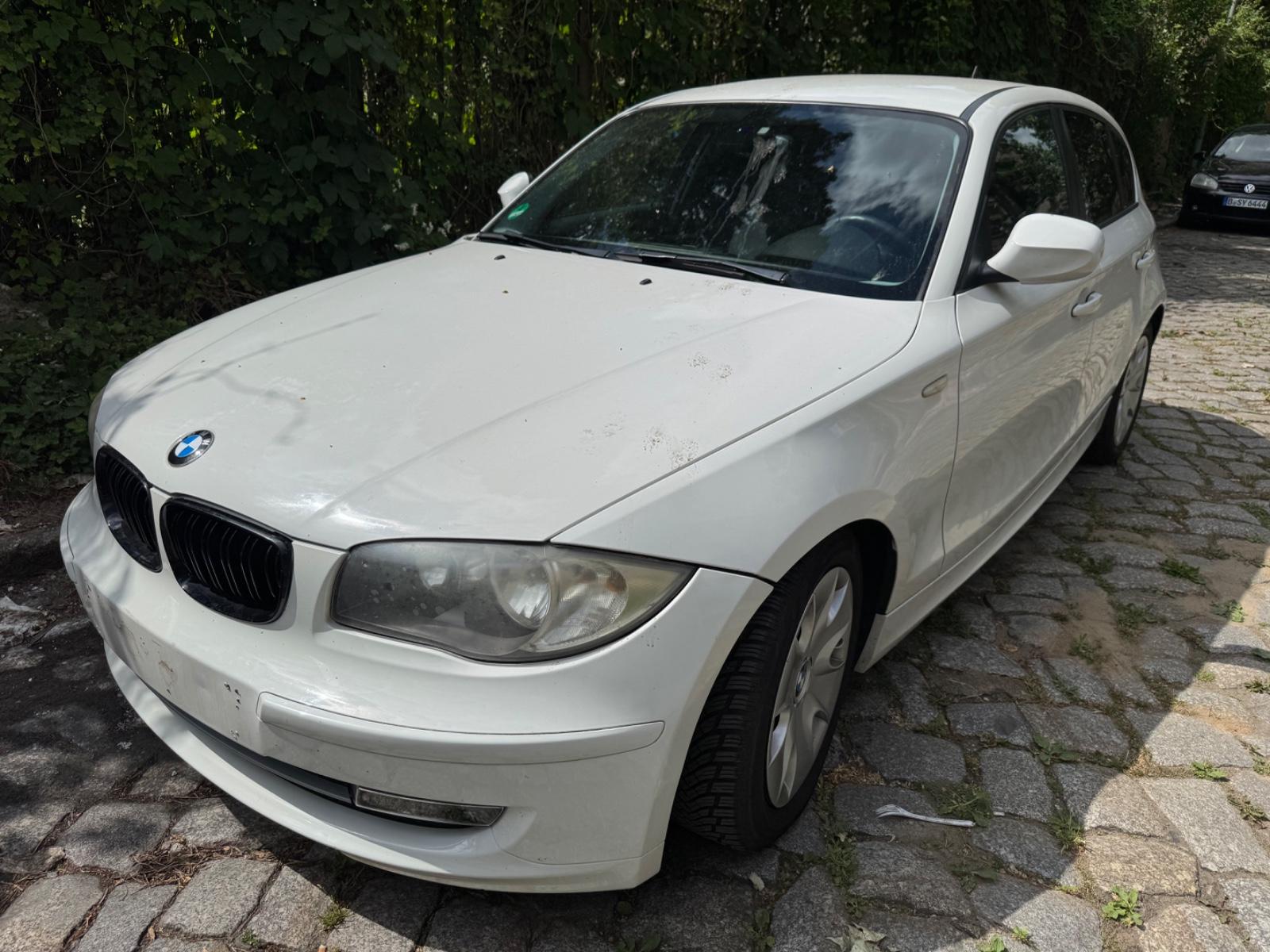 BMW 118i Edition Lifestyle/ Motor Problem